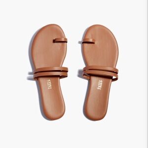 Tkees Leah Sandal